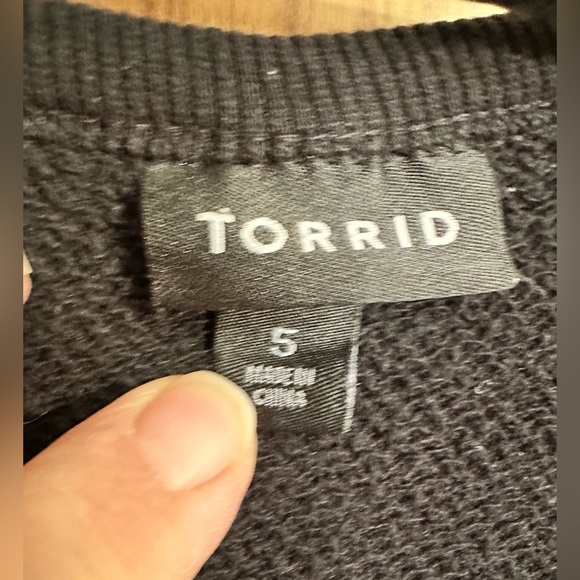 Leopard print chiffon front pullover - Picture 5 of 7